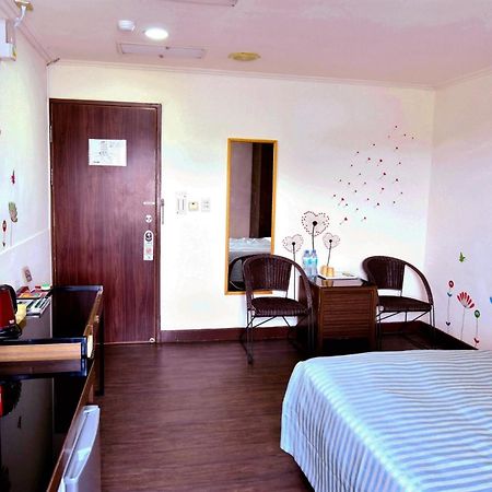 Toong Mao Resorts & Hotel Kenting Bagian luar foto