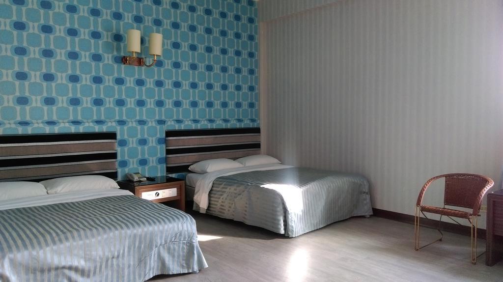 Toong Mao Resorts & Hotel Kenting Bagian luar foto