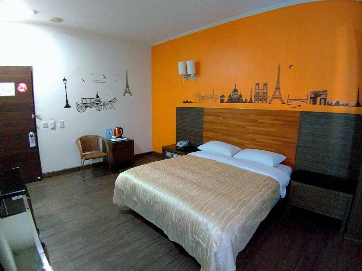 Toong Mao Resorts & Hotel Kenting Bagian luar foto