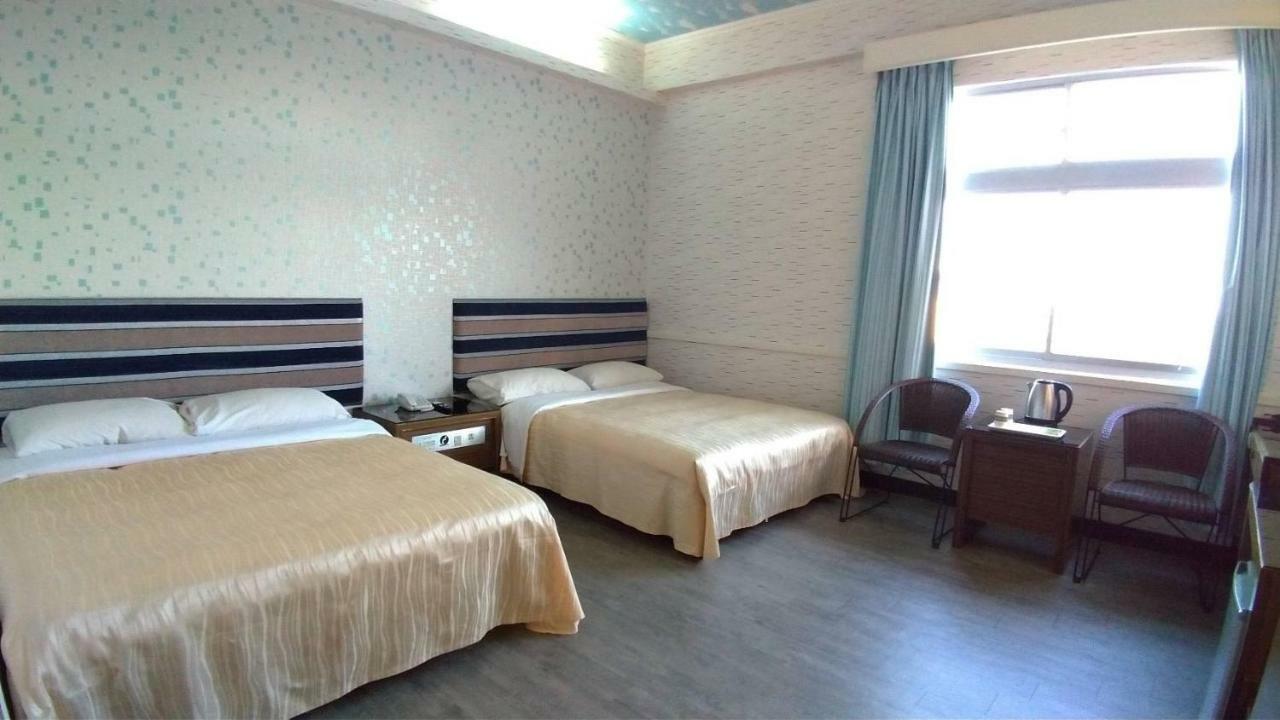 Toong Mao Resorts & Hotel Kenting Bagian luar foto